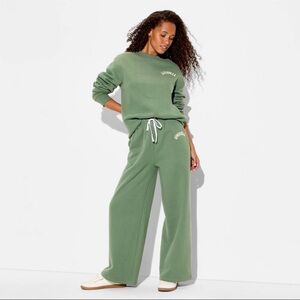 Women's Unwell Wide Leg Graphic Sweatpants - Green M